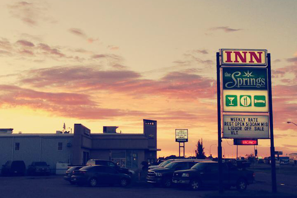 Hotels in Wainwright, AB Springs Motor Inn Motels in Wainwright